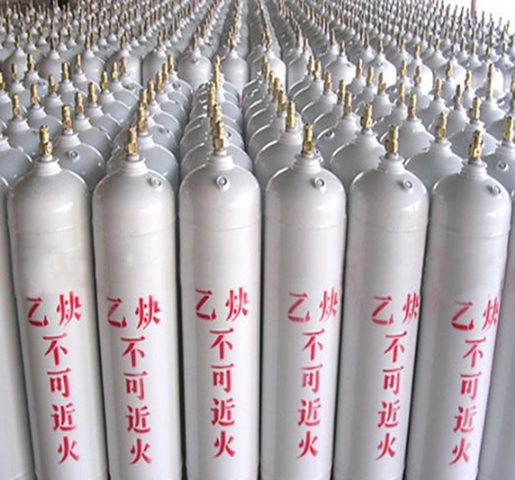 乙炔的化學屬性，主要用途有哪些？使用時有哪些注意事項？